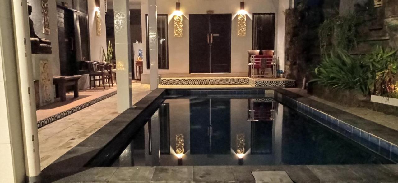 Khrisna Sunrise Homestay Tulamben 外观 照片