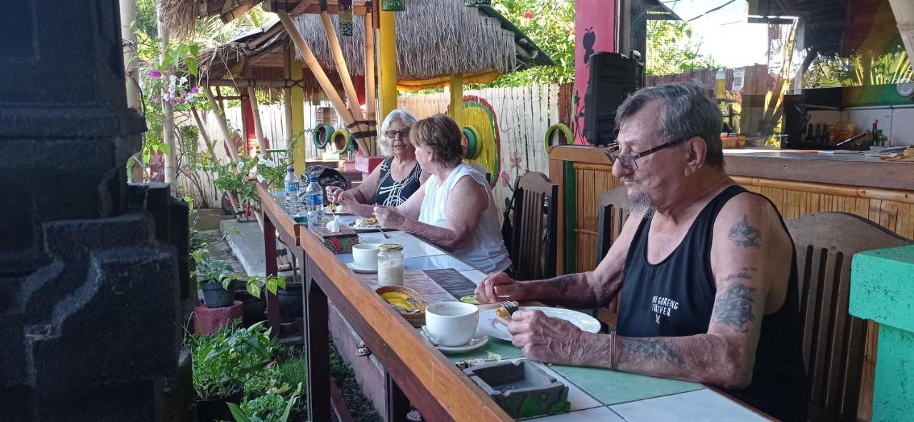 Khrisna Sunrise Homestay Tulamben 外观 照片