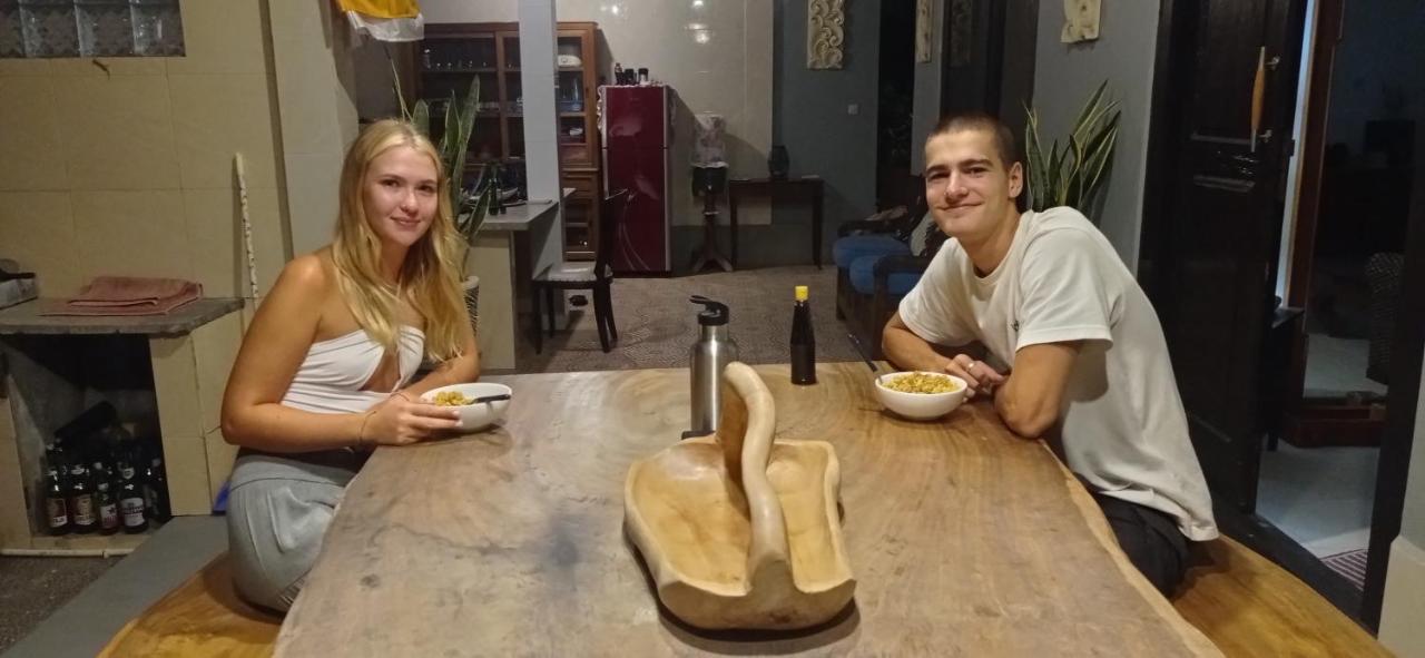 Khrisna Sunrise Homestay Tulamben 外观 照片