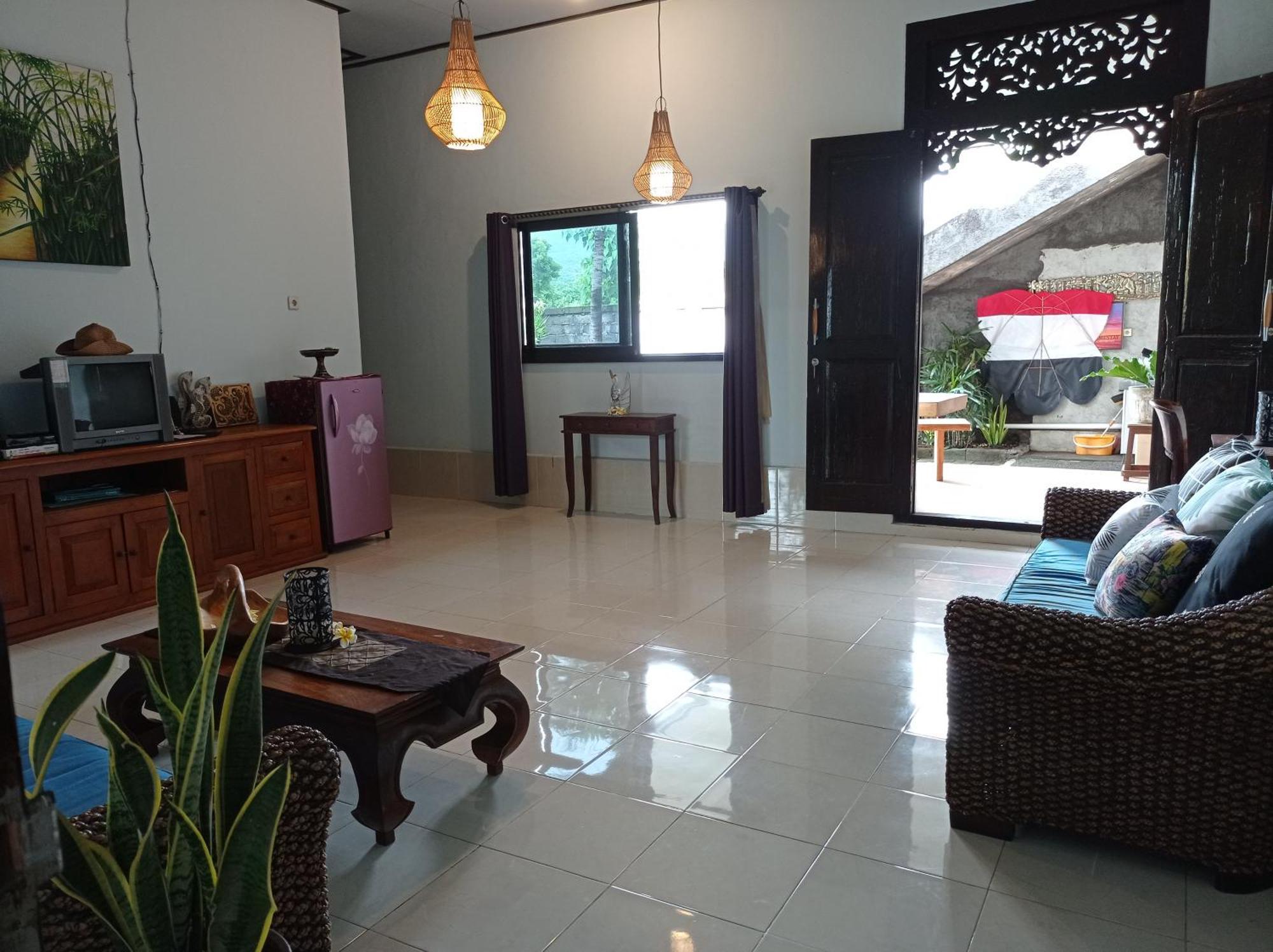 Khrisna Sunrise Homestay Tulamben 客房 照片