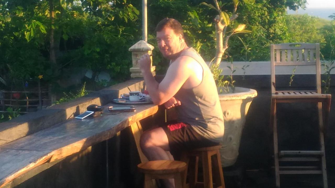 Khrisna Sunrise Homestay Tulamben 外观 照片